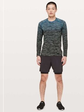 Lululemon Metal Vent Tech Short Sleeve , Mesh Silverescent  Baltic Blue Black M